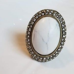 Howlite + Pavé Oval Ring